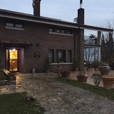 Myriam Country House